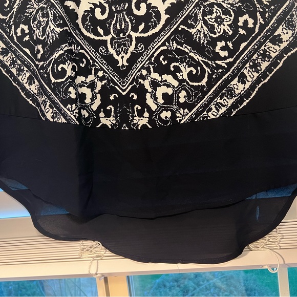 Roz and Ali, bedazzled shirt in black and white. Silky feel. NWOT - Picture 5 of 5